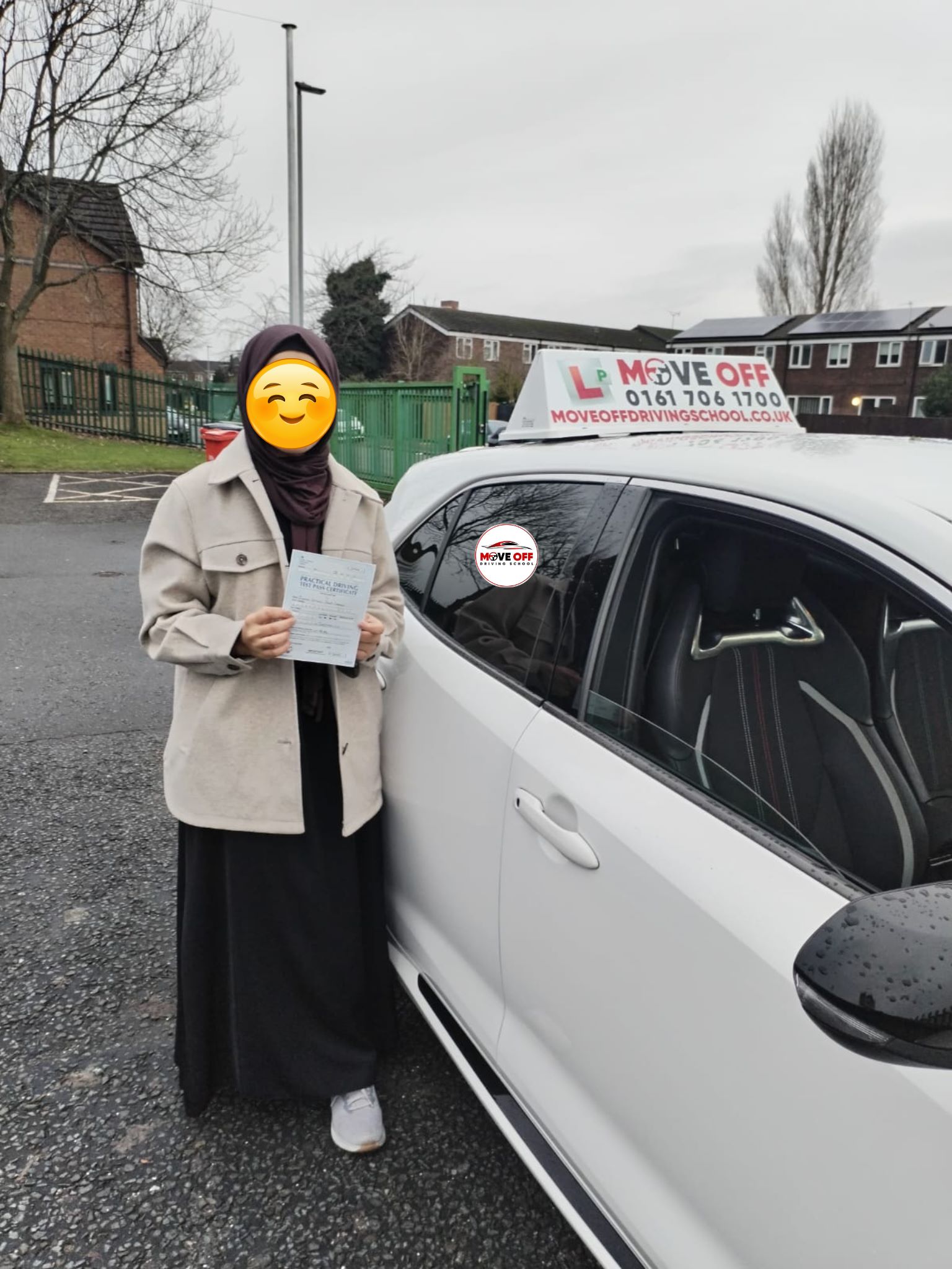 Student of moveoff driving school