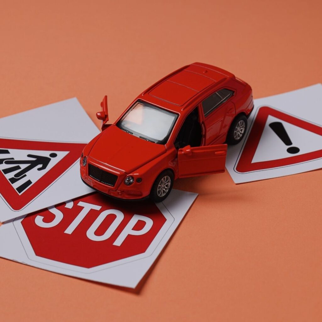 MOVEOFFDRIVINGSCHOOL